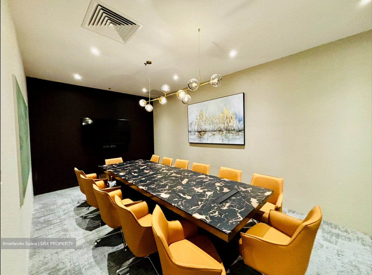 Lippo Centre (D2), Office #577336671